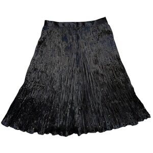 Susan Bristol Pleated Satin Skirt w Sequin Hem Women’s 8 Black A-Line Crinkle